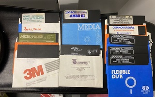 Commodore diskettejä, rambo iii, mikie, green veret